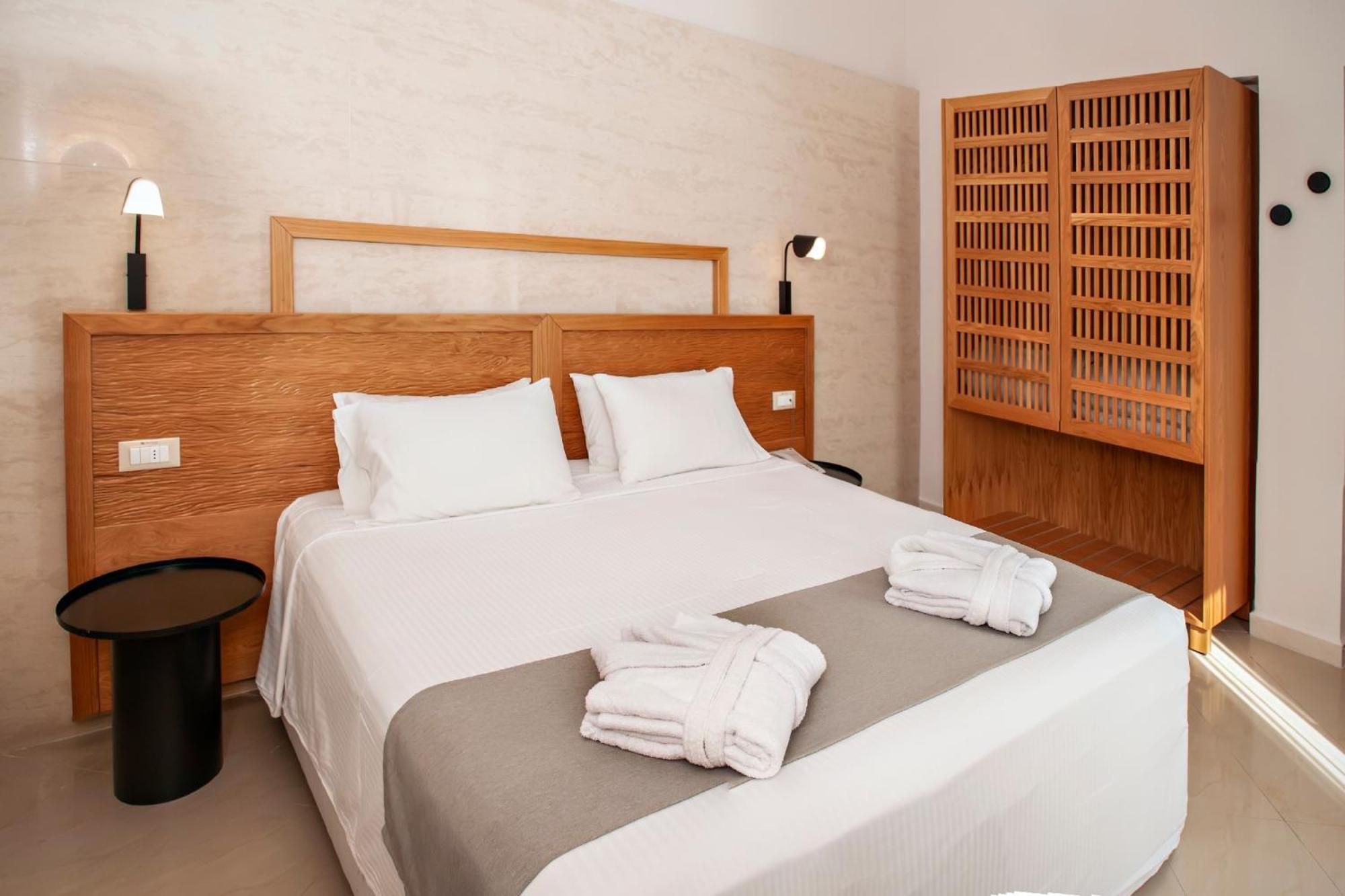 Alexandra Beach Hotel Νέα Κυδωνία Εξωτερικό φωτογραφία