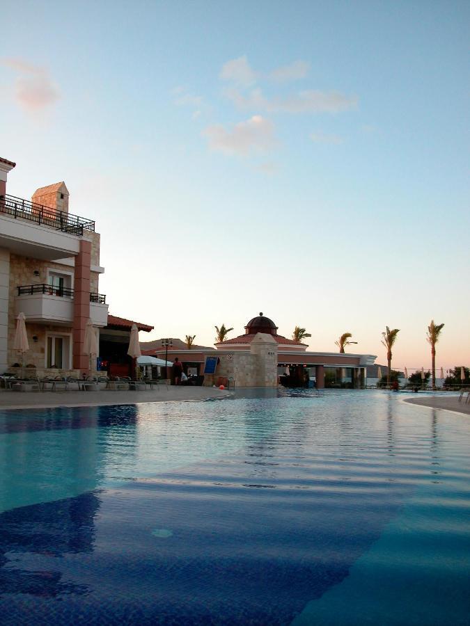 Alexandra Beach Hotel Νέα Κυδωνία Εξωτερικό φωτογραφία